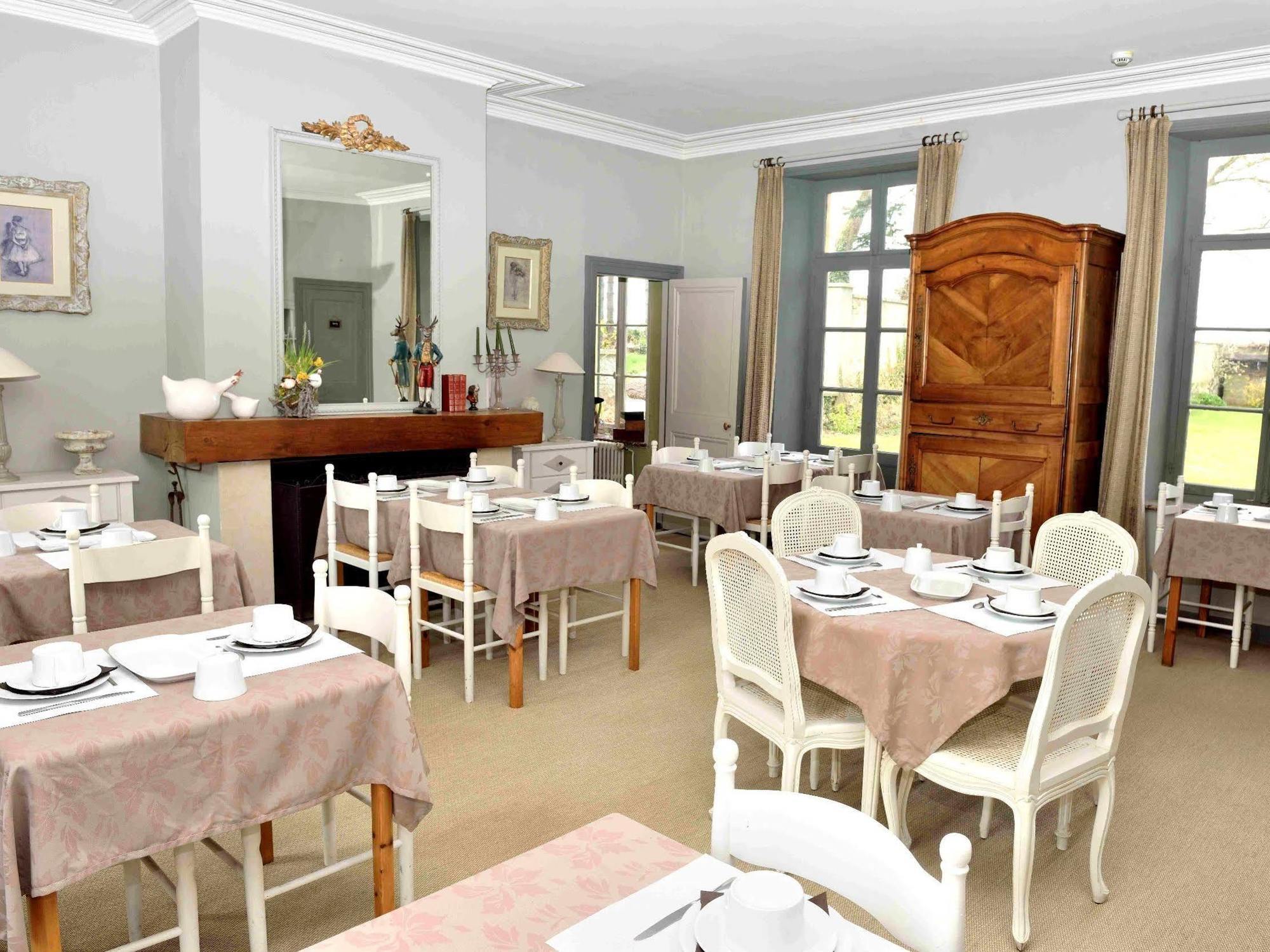 Logis La Ferme Du Vert Wierre-Effroy Экстерьер фото
